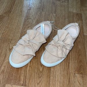 NWT Kenneth Cole Slip-On Sneakers